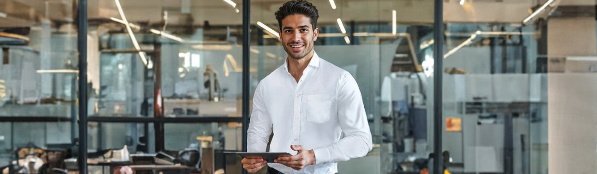 Styling an Oxford Shirt: A Modern Man’s Guide