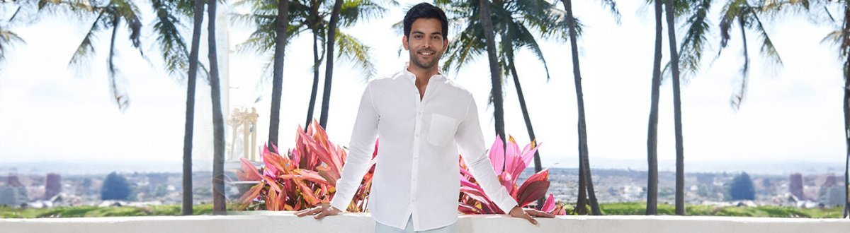 White shirts and male celebrities