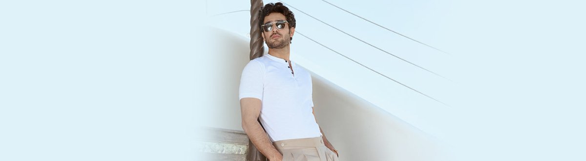 white t-shirt for men