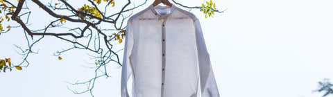 white stretch shirt