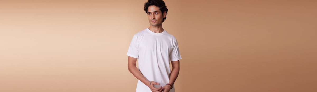 white Tshirt for men