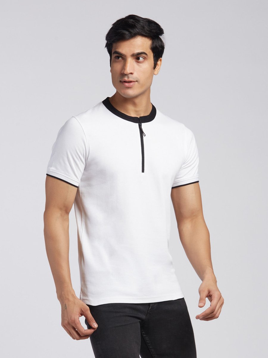 Contrast Collar 100% Cotton White T-shirt - Moon