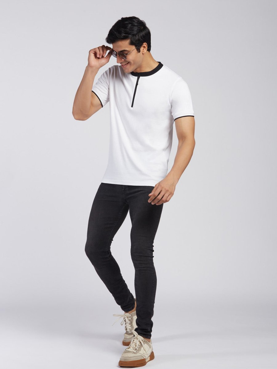 Contrast Collar 100% Cotton White T-shirt - Moon