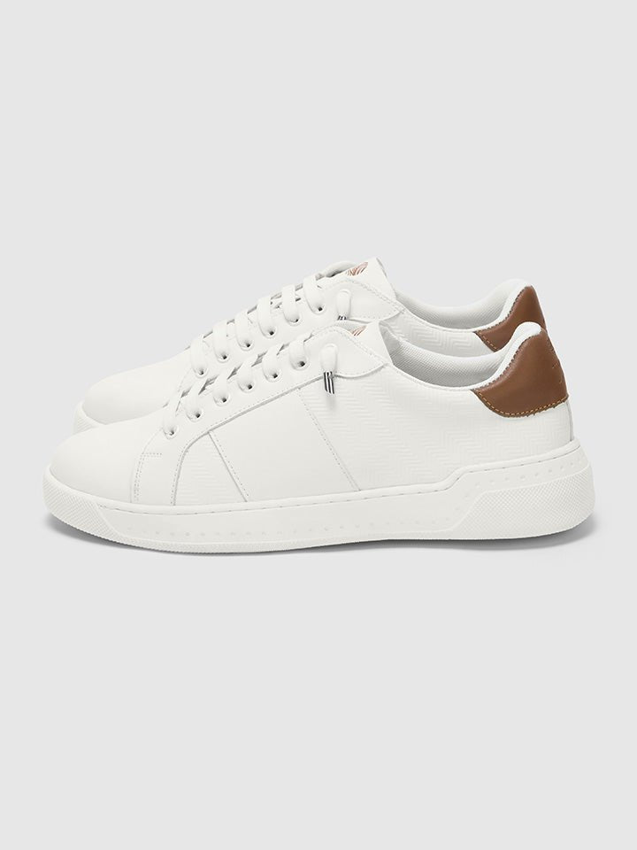 Low-cut Casual Sneakers - Sandstroll