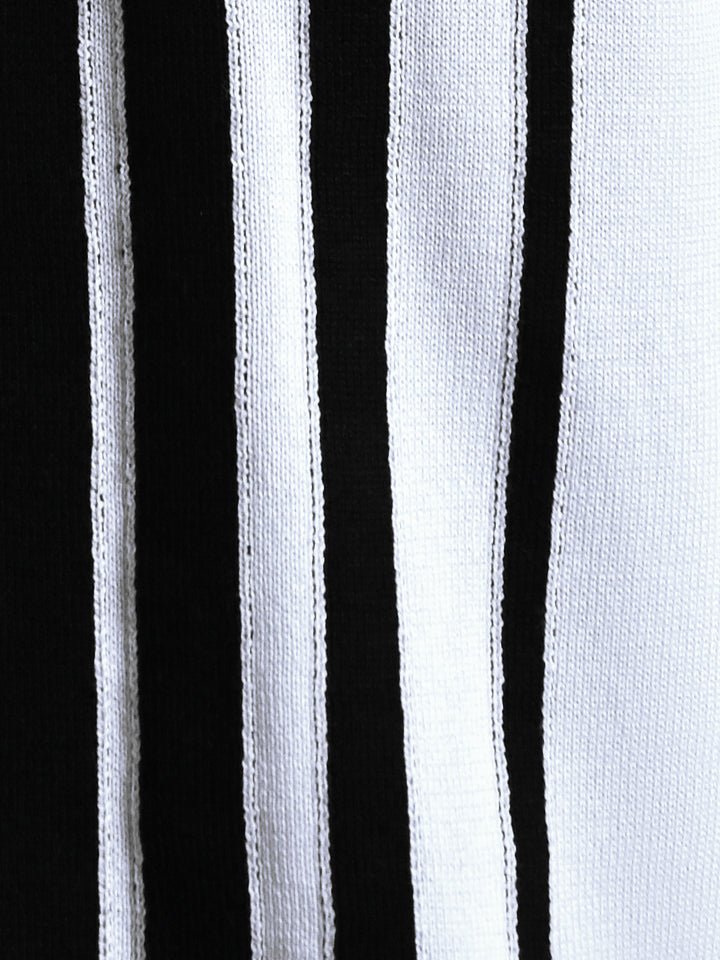 Black & white knitted polo T-shirt – stylish cotton knitwear - Gridlock