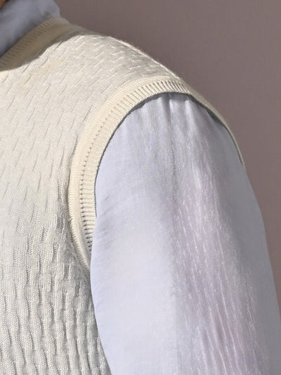 Haze White V-Neck Sleeveless Sweater